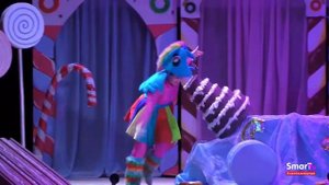 Новогодний спектакль "Сладкий Новый год".