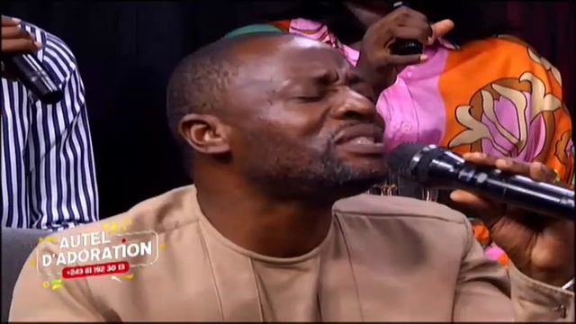 AUTEL D'ADORATION avec Didier Six solution смотреть онлайн