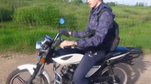 Как научиться ездить новичку на мотоцикле!!!!Смотрите!!!Подписывайтесь!!