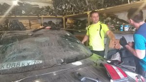 По пьяни разбили стекло на Mercedes W210