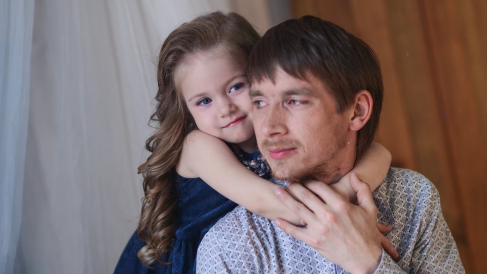 Дети дмитрия прянова. Nastya i papa 2020. Отцы и дети. Настя и папа 2019. Папина любовь отдельное.