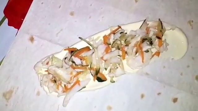 Шаурма из куриного филе!