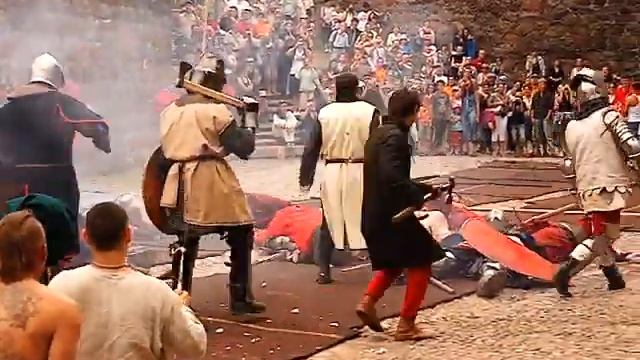 Показуха с граблями.MP4 смотреть онлайн