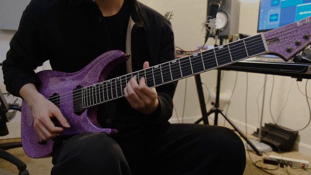 Lundgren M7 VS Fishman Fluence Modern (Schecter Banshee Mach 7, E-II HORIZON NT-7B) смотреть онлайн