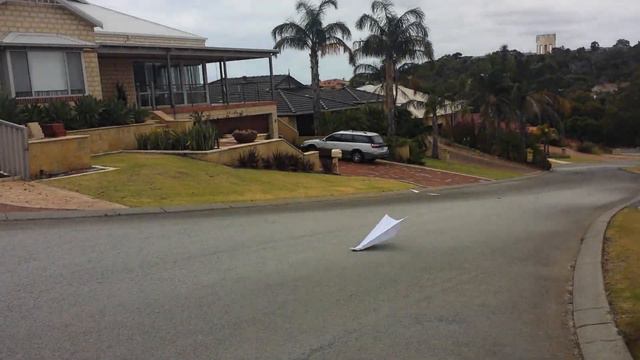 I built an A1 size Paper plane смотреть онлайн