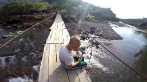 Georgia Vlog Part2 × ПРОЛЕТАЯ НАД ГРУЗИЕЙ | Жизнь в горах