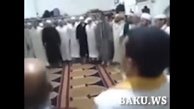 В турецкой прессе распространилось видео того, как мечеть превращают в дискотеку (ВИДЕО) смотреть онлайн