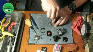 Как самому сделать замену топливных трубок и чистка карбюратора на бензокосе "AL-KO".