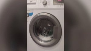 Стиральная машина Beko WSDN63512ZSW