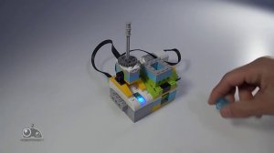 Lego WeDo 2.0 - Раздатчик