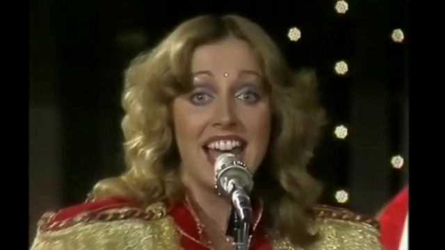 the girlies - Henriette & Edina смотреть онлайн