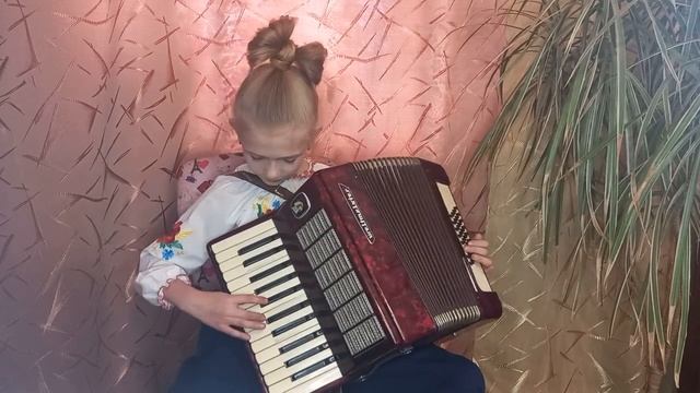 Савченко Софія, 8 років. Німецька народна пісня "Прилетіла птичка" в обробці О.Іванька смотреть онлайн