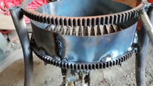 Печь из газовой колонки для хозяйства.