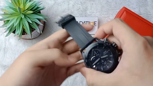 Expedition Black Dial Black Rubber смотреть онлайн