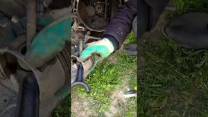 как выбить палец из шатуна или поршня.