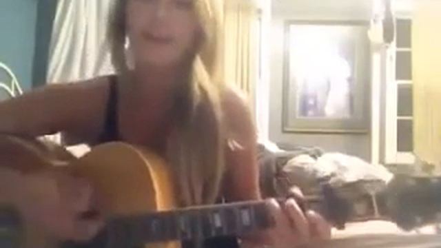 Очень милая девушка, круто поет, 'Love Sosa' Chief Keef cover. смотреть онлайн