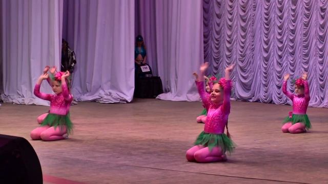 Танец "Цветочек" смотреть онлайн