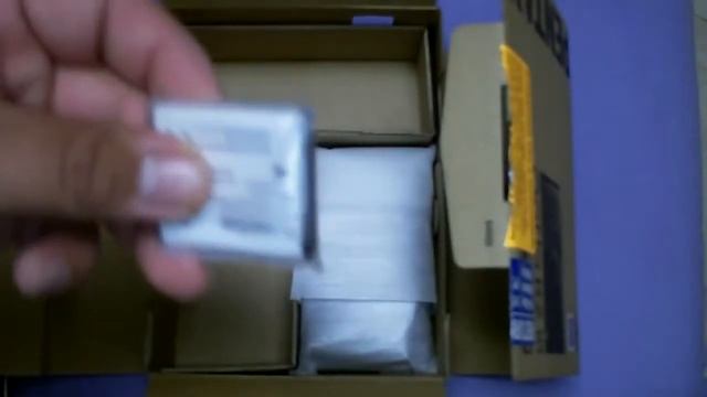 Pentax Optio RZ18 Unboxing смотреть онлайн