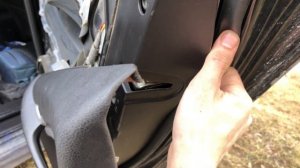 Как снять заднюю ручку двери Accord 8