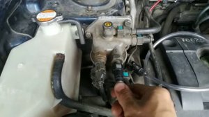 Проверка топливоподкачивающего насоса,состояние фильтра тонкой очистки,герметичность(общая схема)ч.