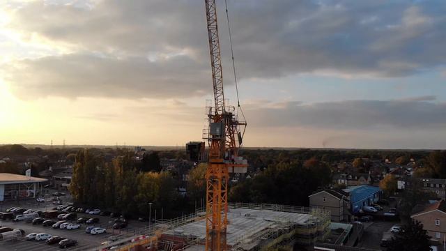 Crane Orbit смотреть онлайн