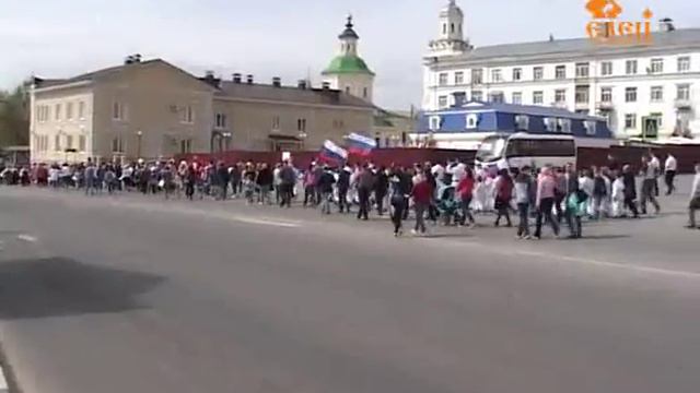 Первомайская демонстрация собрала рекордное количество участников смотреть онлайн