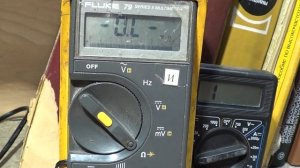 DT 832 как проверить сопротивление.
