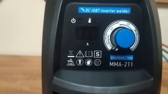 Инвертор сварочный SOLARIS MMA-211 Видеоотзыв (обзор) Дмитрия смотреть онлайн