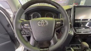 Toyota Land Cruiser 200 / 2016 / 2 Рестайлинг. Перетяжка салона + аквапринт салона.