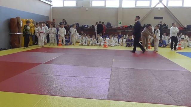 25/12 (ТАТАМИ 1) Открытое первенство МБУ СШ «Виктория» по дзюдо среди младших юношей и девушек смотреть онлайн