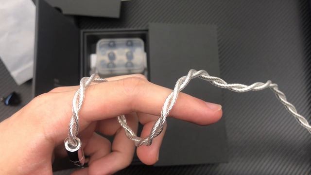 Moondrop Dark Blue Kato IEMs Unboxing! смотреть онлайн