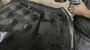 капот Тайвань, зачистка детали..