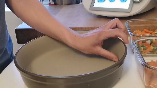 Очень нежная рыбка в сливочном соусе с отварным картофелем. Рецепт в термомикс!!! смотреть онлайн