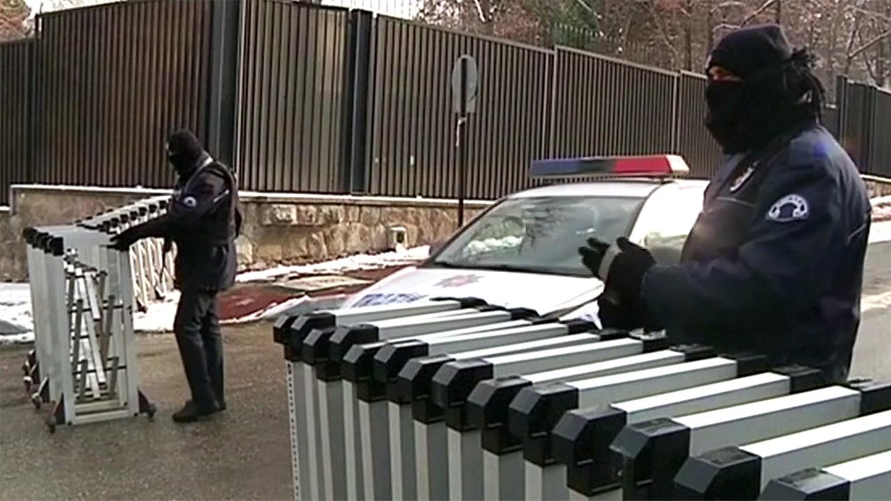 Охрана российского диппредставительства в Анкаре усилена после угроз, которые начали поступать послу