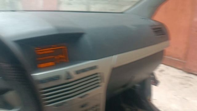 Обзор Opel Astra H GTC 2008 1.6 робот смотреть онлайн