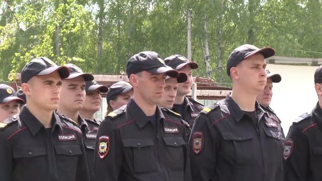 Выпускники Центра профессиональной подготовки УМВД России по Томской области приняли Присягу