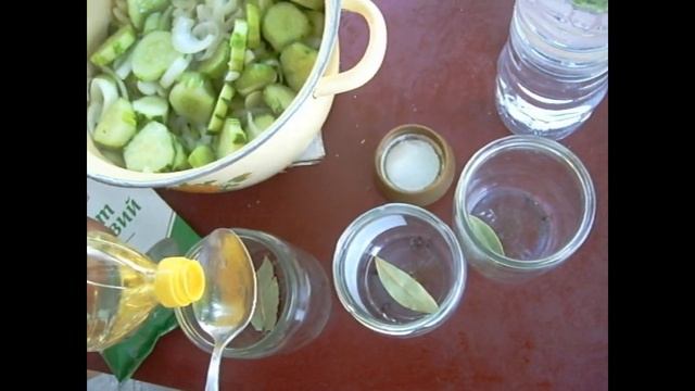 Салат из огурцов на зиму. Нежинский салат. смотреть онлайн