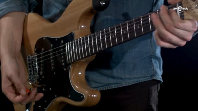 LA Select Electric Guitar SSS By Gear4music, Natural | Gear4music demo смотреть онлайн