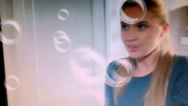 Макс бросает Лизу смотреть онлайн