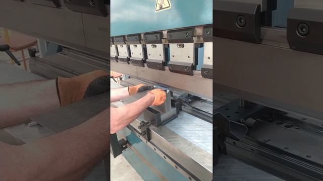 Гибочный станок для листового металла смотреть онлайн