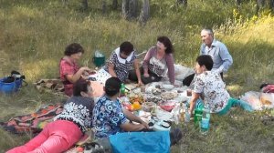 Дусларга.Зәйнәп Фәрхетдинова җырлый.