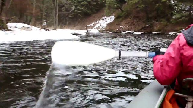 По Страче, сплав через заказник Голубые озера смотреть онлайн