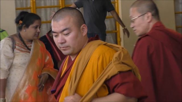 123. ТАКОЕ УВИДИШЬ НЕ ЧАСТО: ЖИЗНЬ БУДДИСТСКИХ МОНАХОВ. МАНДАЛА. МОЛИТВА. ДИСПУТ. смотреть онлайн