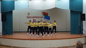 Танец поздравление с 8 марта Витамин Д