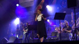 Елена Ваенга - А я по Питеру гуляя... БКЗ 7.07.2017