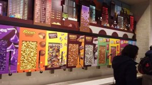 Hershey's Chocolate World, Bring Spring Home: The Easter Surprise:  Times Square, New York