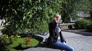 ЖИТЬ БЕЗ БОЛИ (Лечение варикозного расширения вен, Пластическая хирургия в Чите).mp4