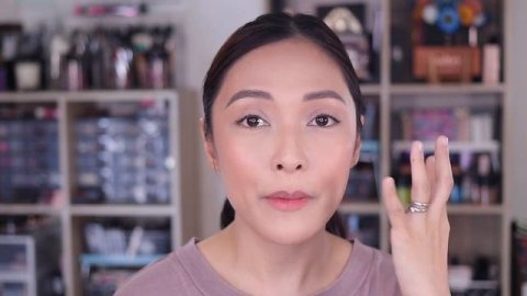 SHISEIDO SYNCHRO SKIN RADIANT LIFTING FOUNDATION