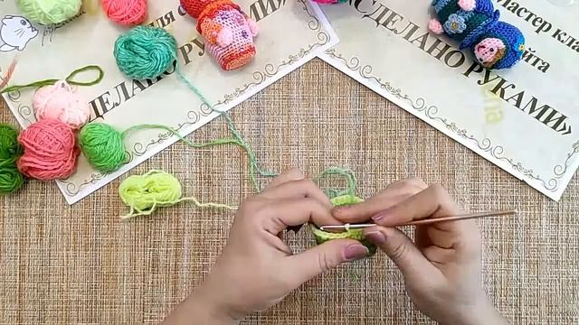 Вязаная крючком матрешка Мастер класс Часть 1 смотреть онлайн