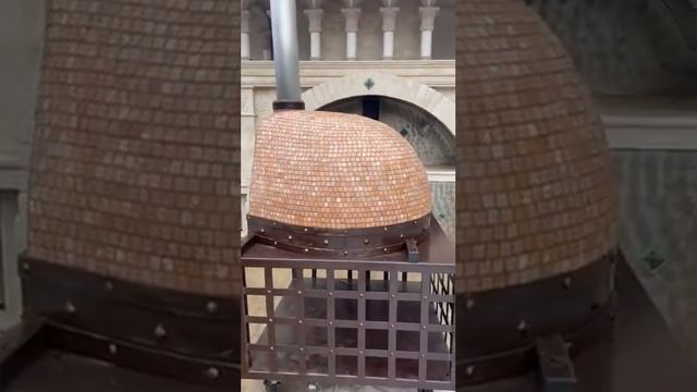 Новая "Помпейка" прибыла на постоянное место жительства смотреть онлайн